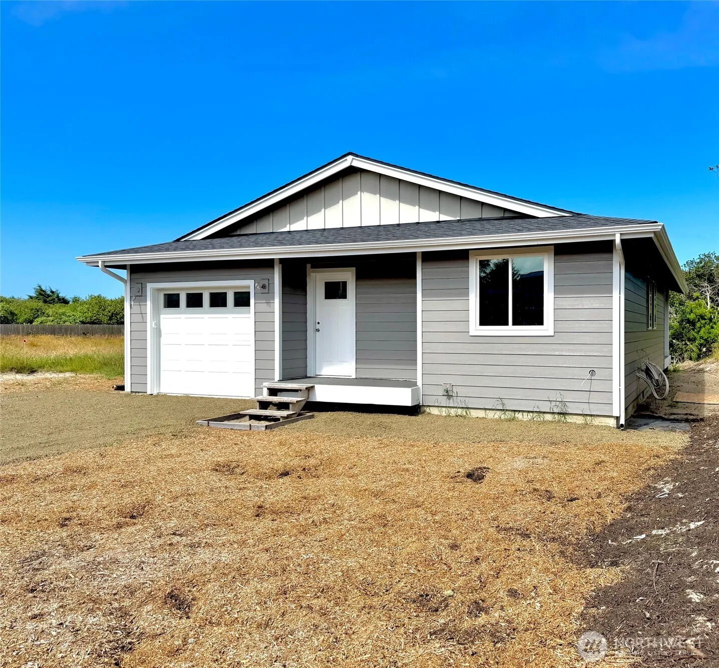 Property photo for 957 Cascade Avenue Sw, Ocean Shores
