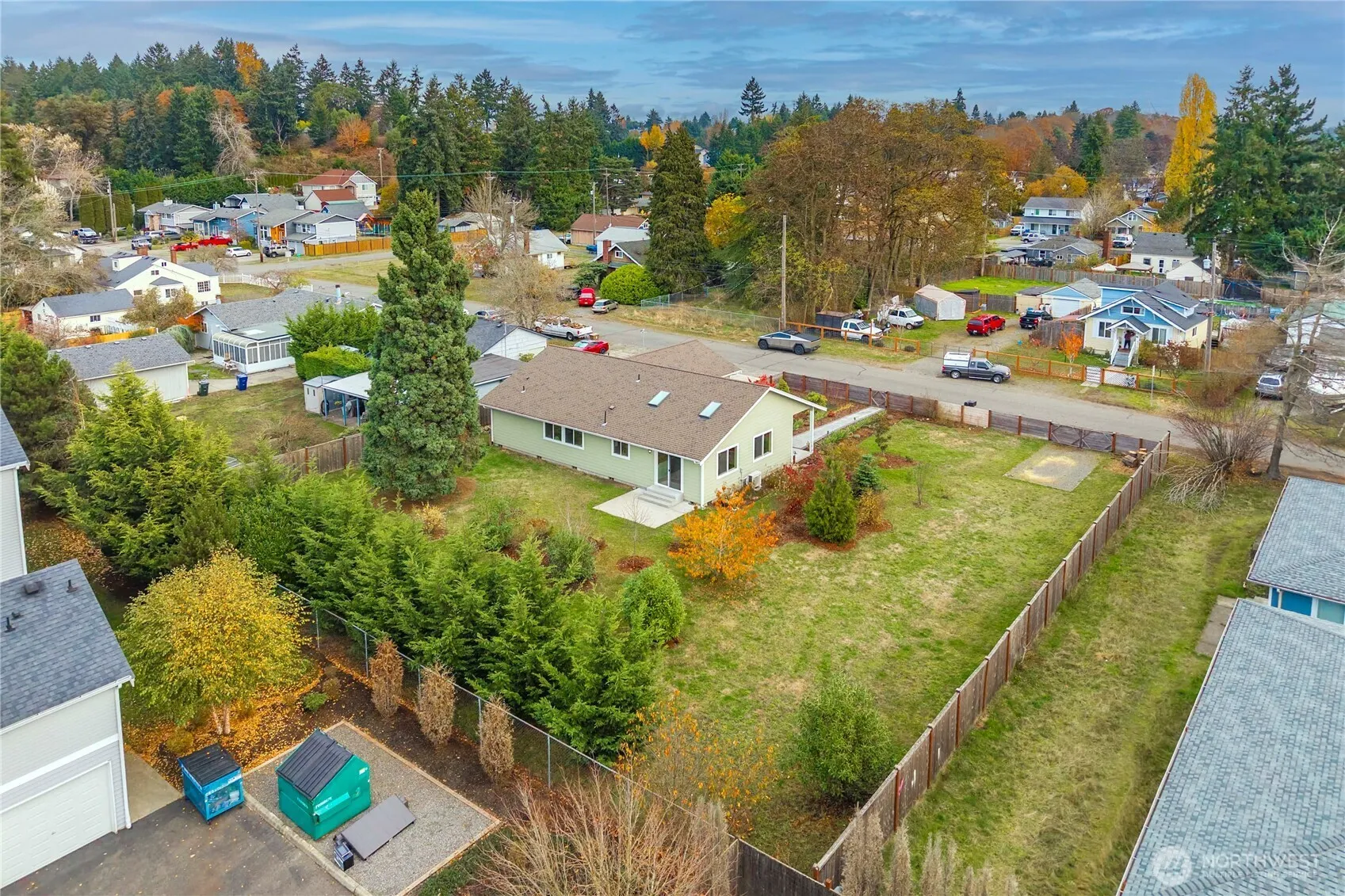 Property photo for 6424 52nd Avenue W, Tacoma photo 4