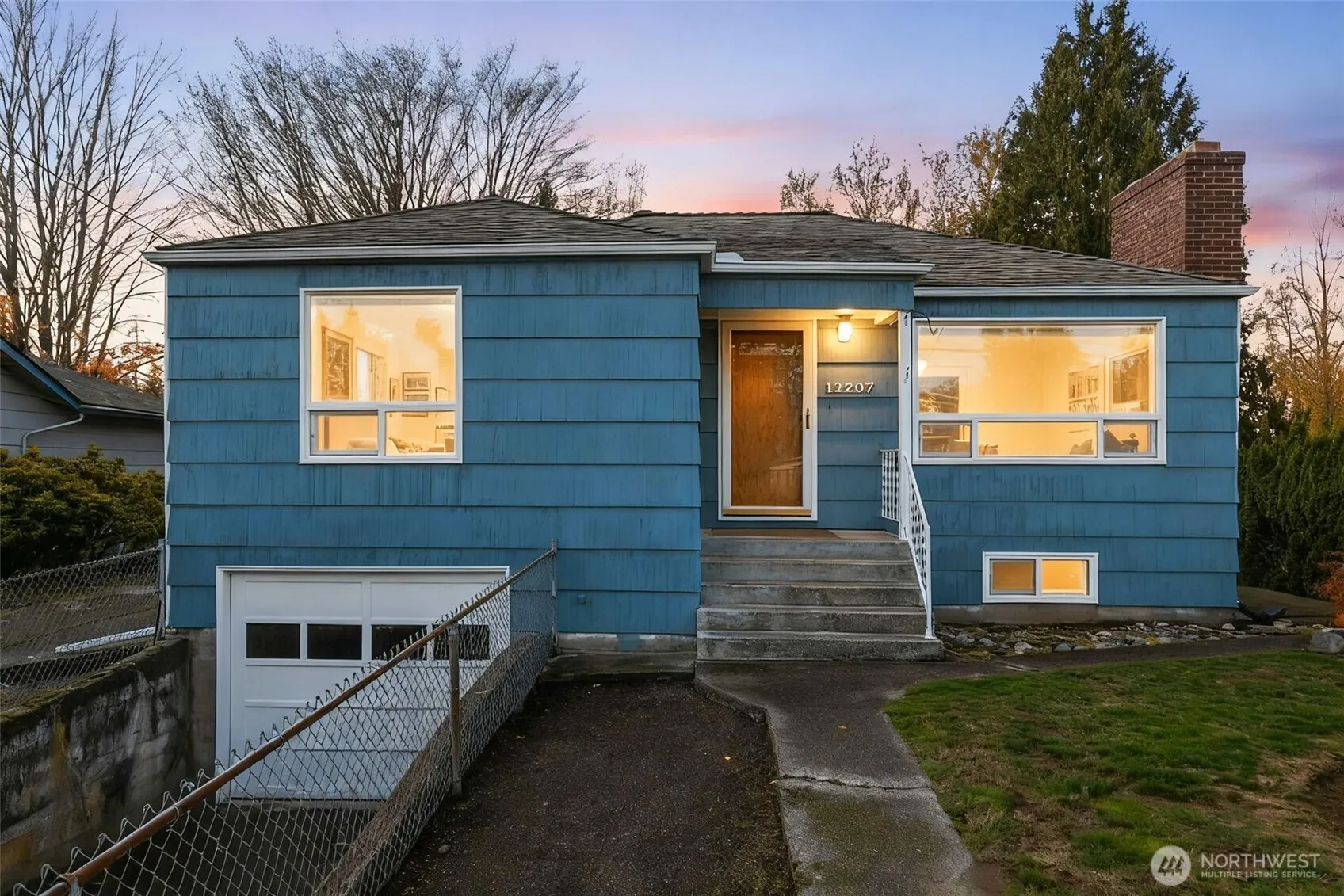 Property photo for 12207 S 14th Avenue, Seattle photo 2
