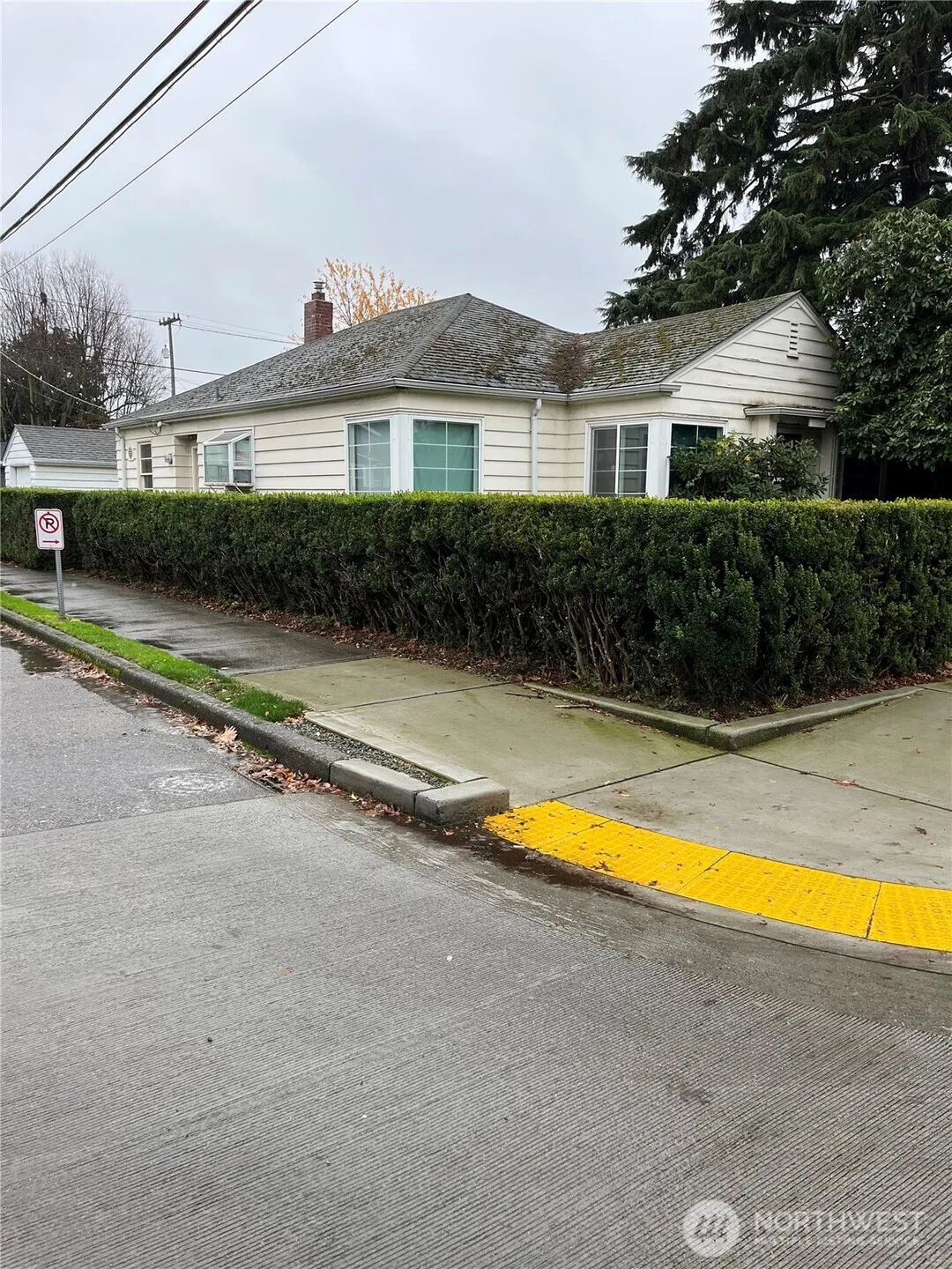 Property photo for 6900 S Flora Avenue, Seattle