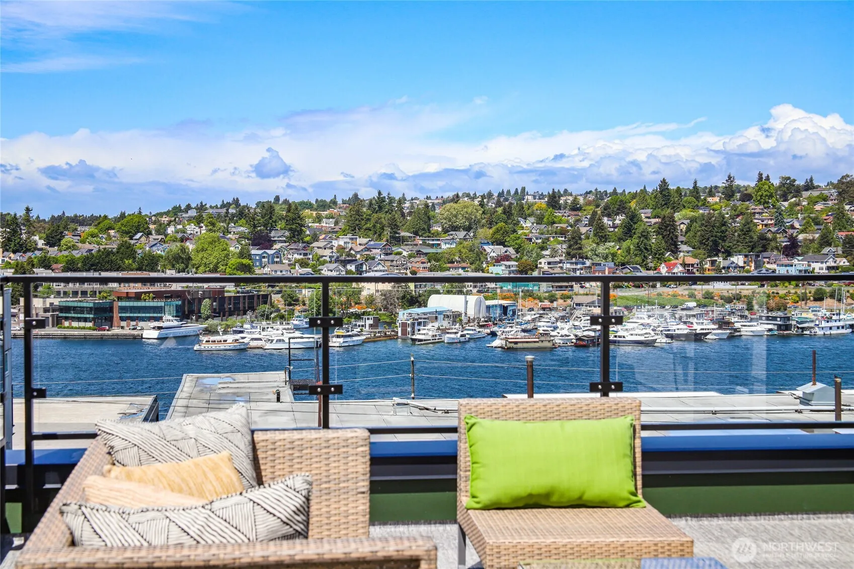 Property photo for 2817 Franklin Avenue E #a, Seattle