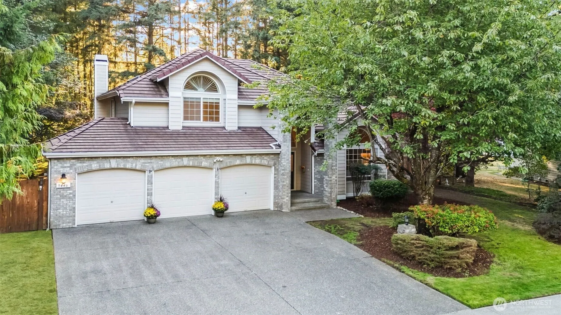 Property photo for 9446 Marlbrook Loop Se, Olympia photo 2
