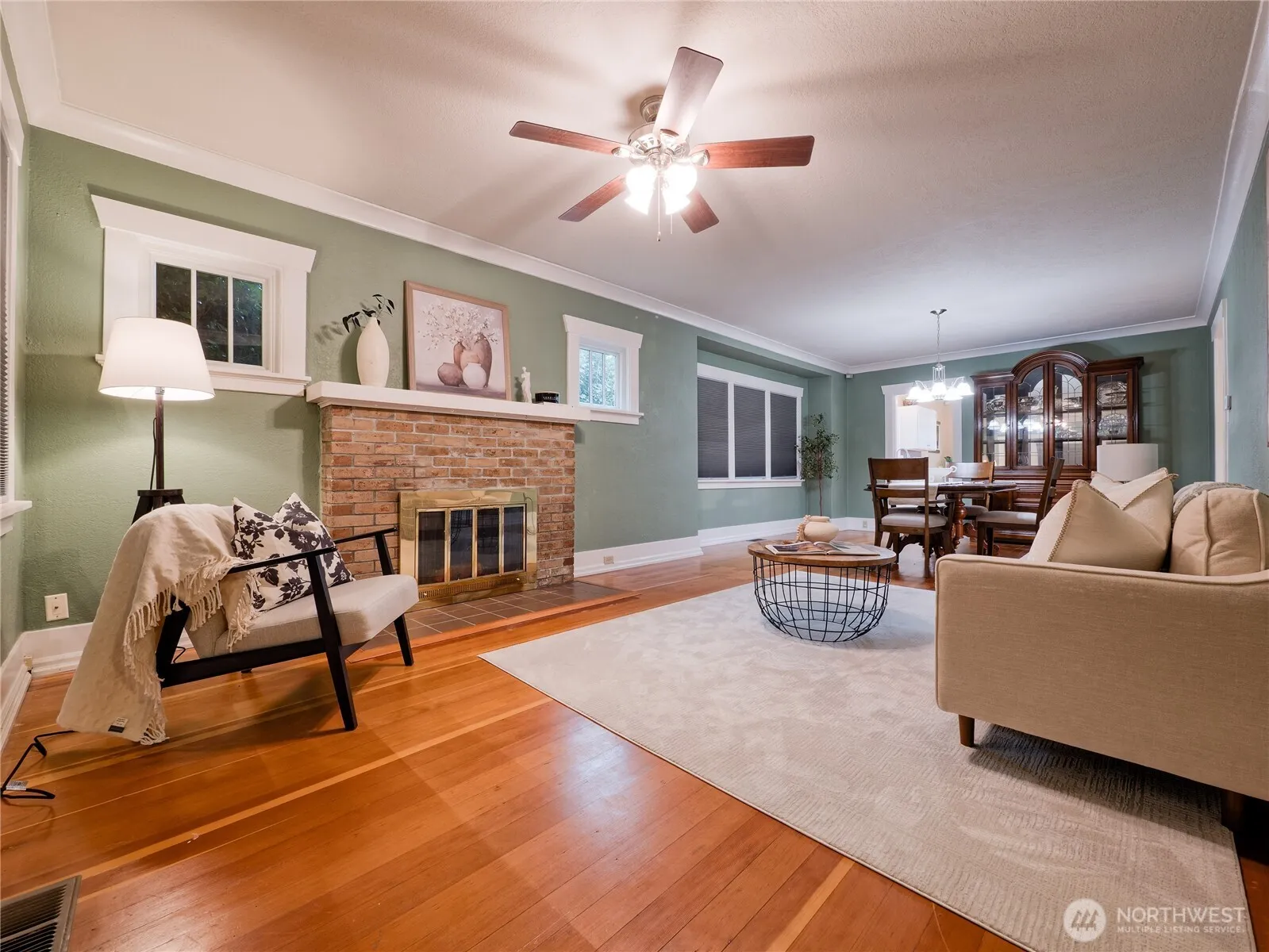 Property photo for 1028 N Oakes Street, Tacoma photo 4