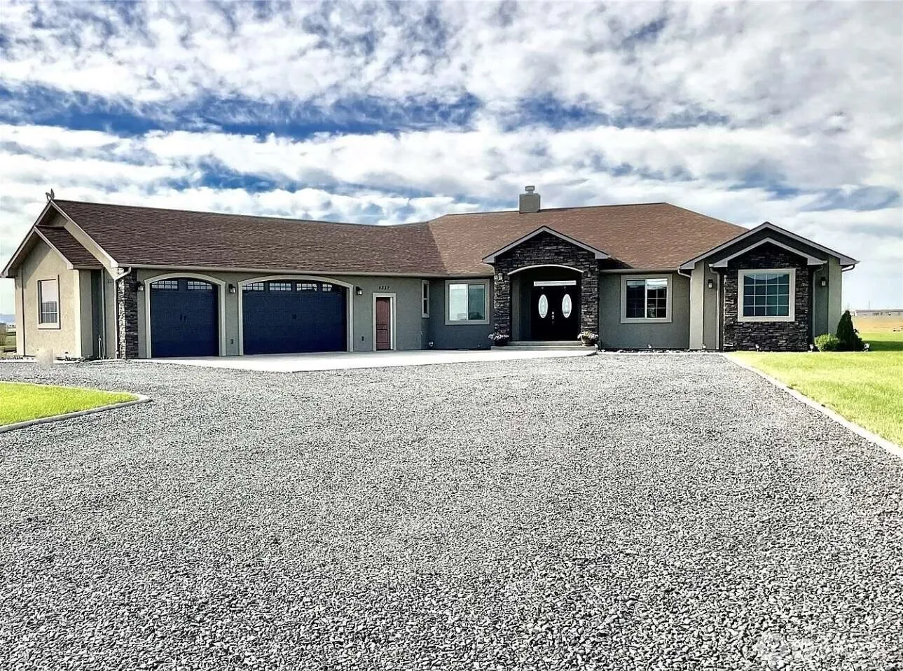 Property photo for 4337 Road 7.4 Ne, Moses Lake