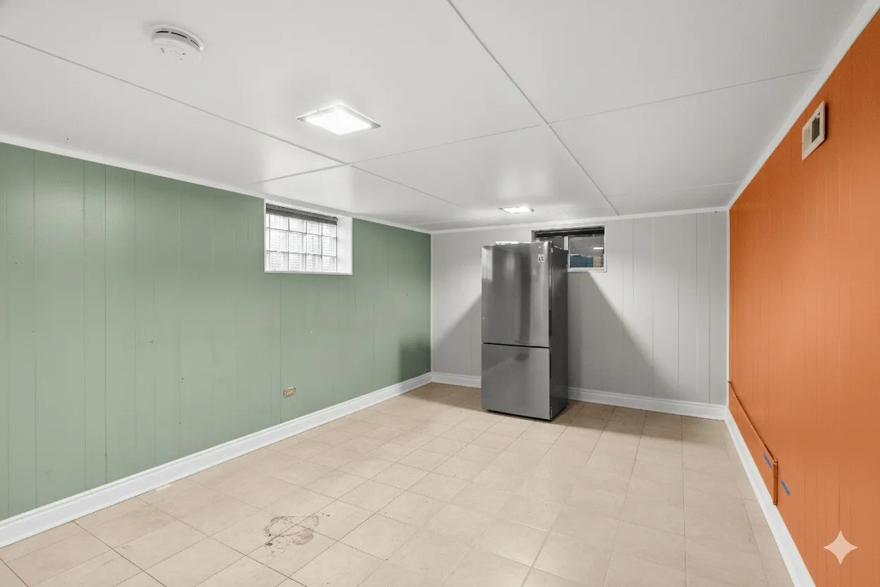 Property photo for 10652 4th Avenue Sw, Seattle photo 4