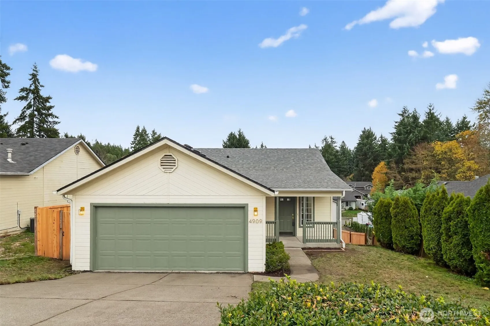 Property photo for 4909 S Mullen Street, Tacoma photo 2