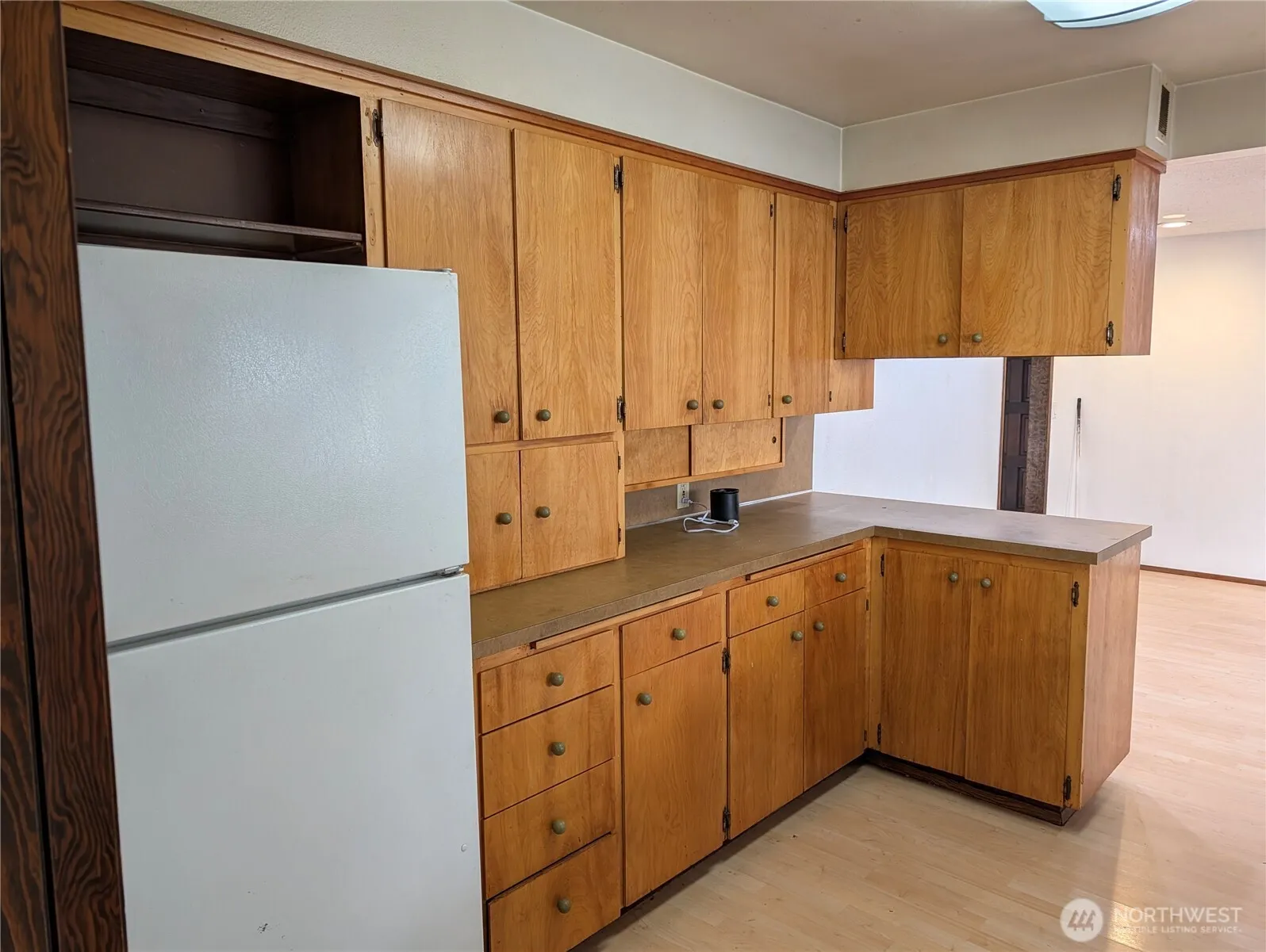 Property photo for 11214 34th Avenue E, Tacoma photo 4