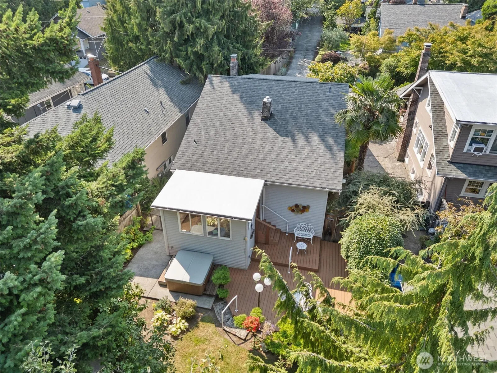 Property photo for 4618 1st Avenue Ne, Seattle