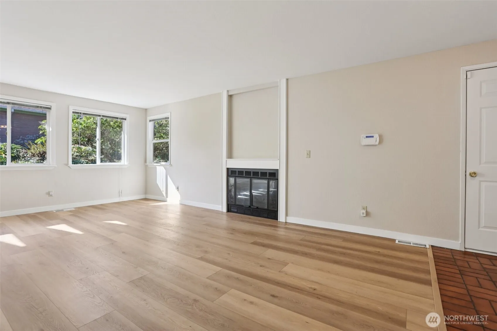 Property photo for 10114 11th Avenue S, Seattle photo 5