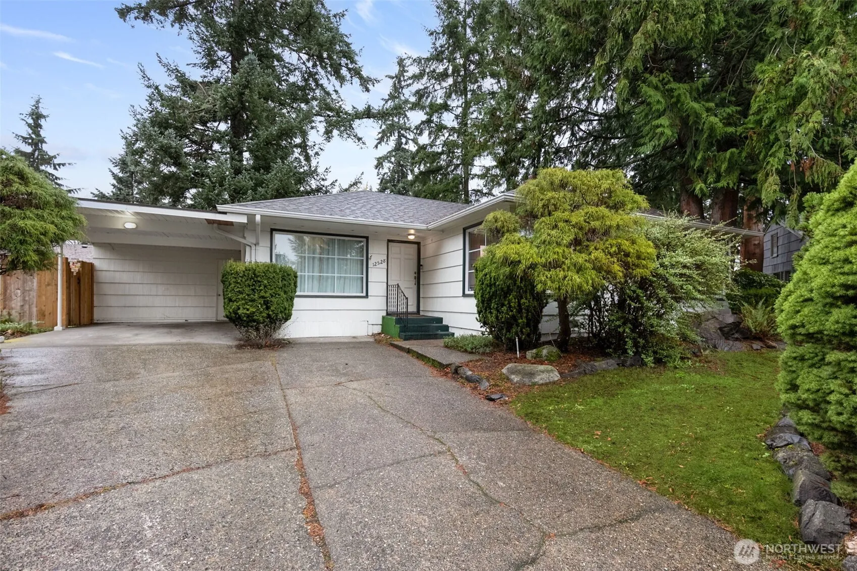Property photo for 12528 24th Avenue Ne, Seattle