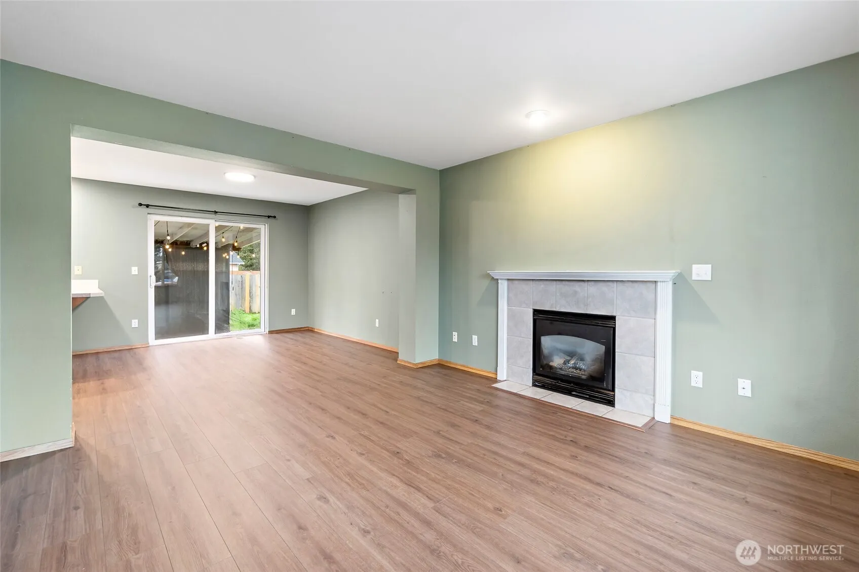Property photo for 18708 82nd Avenue Ct E, Puyallup photo 3
