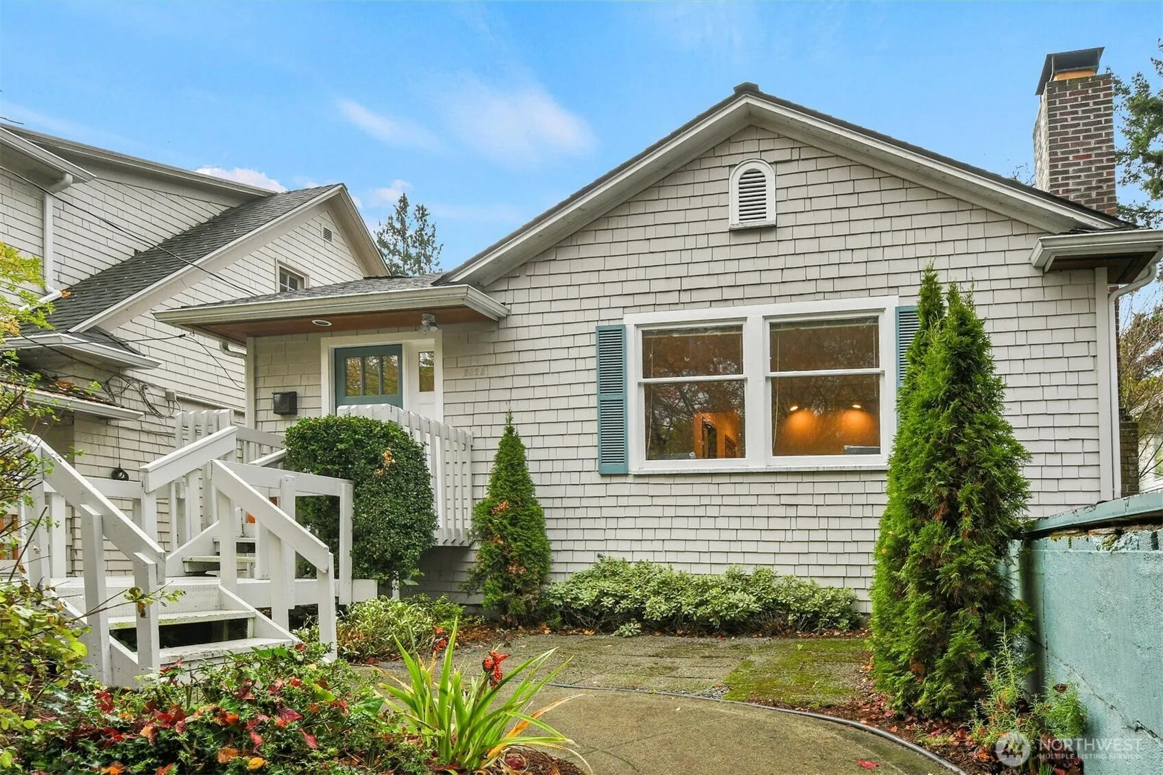 Property photo for 5023 9th Avenue Ne, Seattle