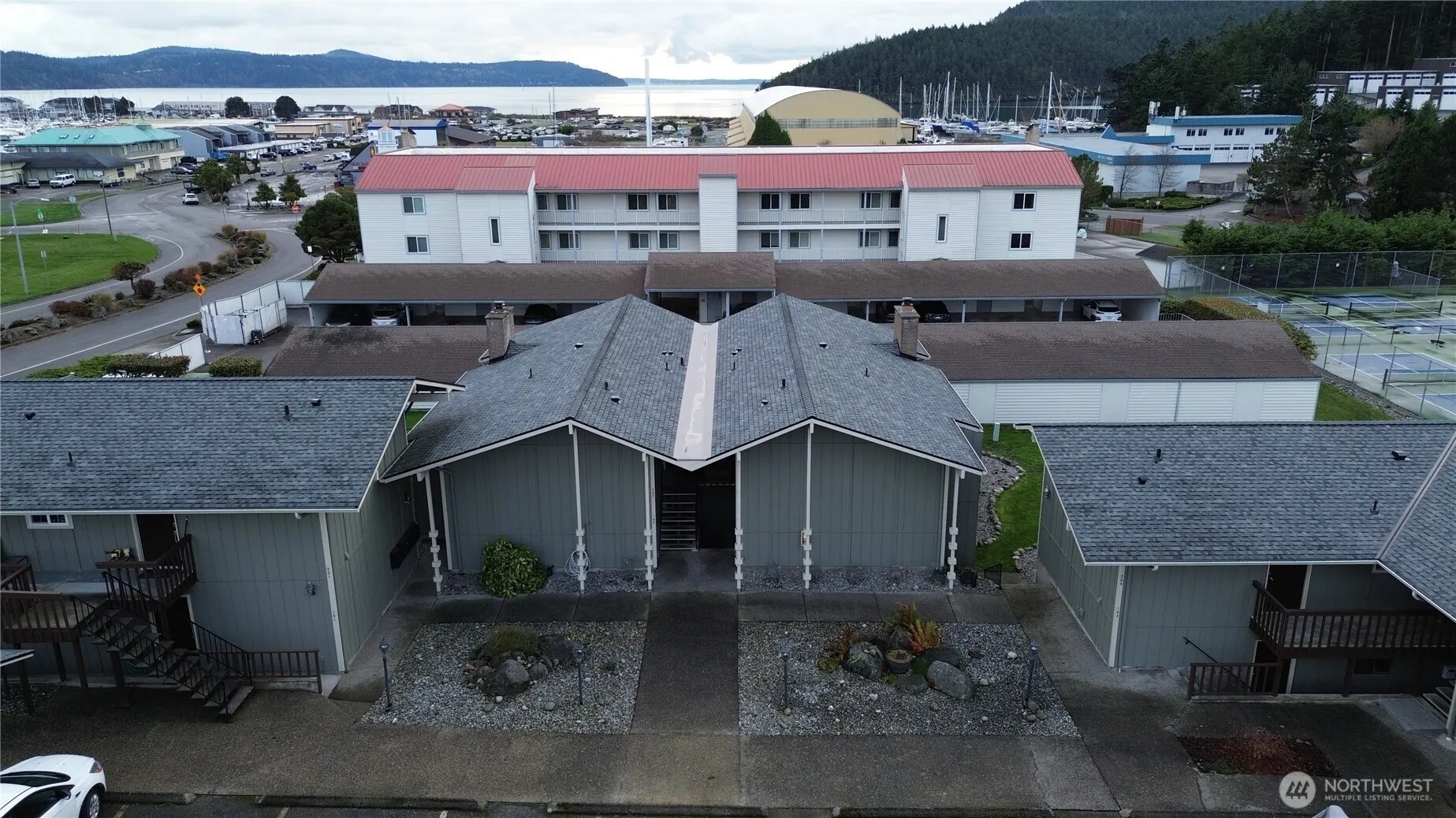 Property photo for 1710 Skyline Way #b103, Anacortes photo 3