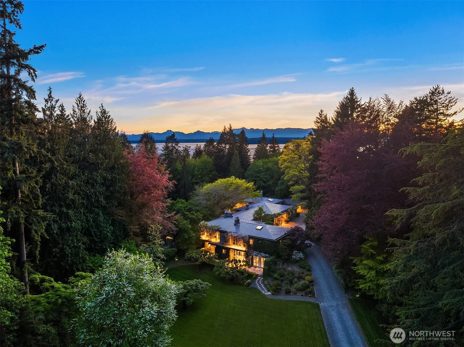 Property photo for 107 Nw Highland Drive, Seattle