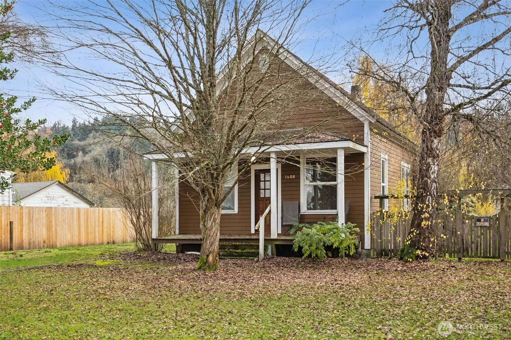 Property photo for 1408 12th Avenue Se, Puyallup photo 2