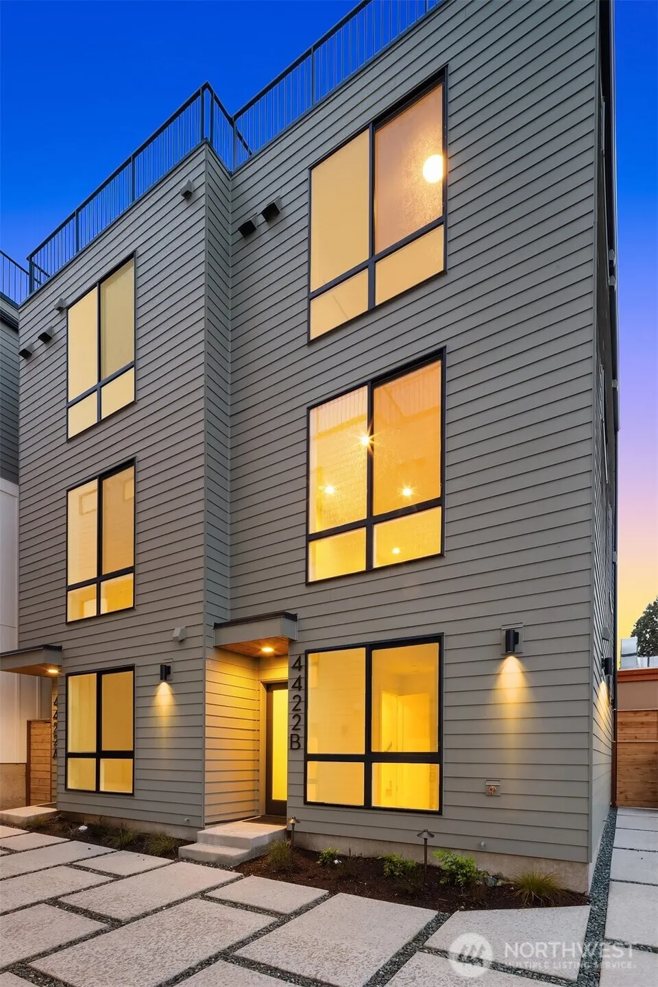 Property photo for 4422 1st Avenue Ne #b, Seattle