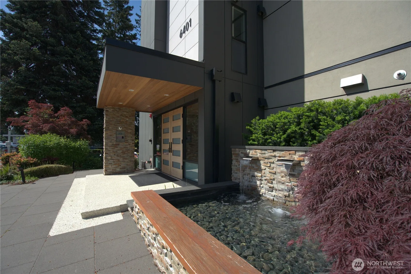 6401 Lake Washington Boulevard Ne #303, Kirkland