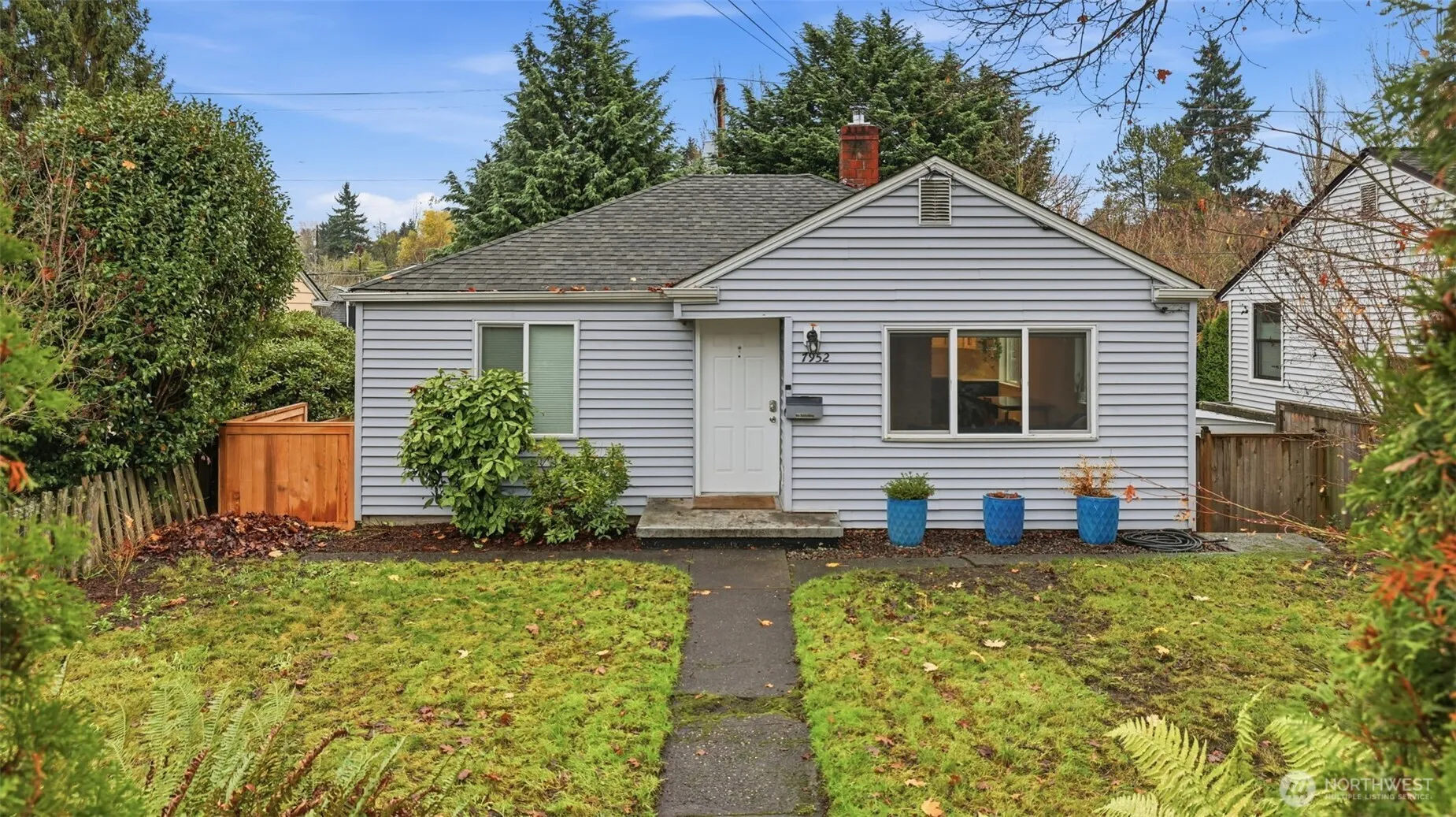 Property photo for 7952 18th Avenue Sw, Seattle photo 3