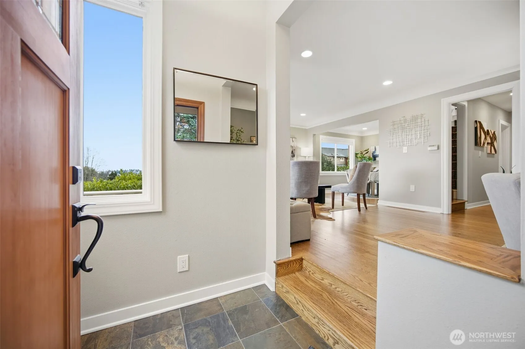 Property photo for 6706 38th Avenue Sw, Seattle photo 4