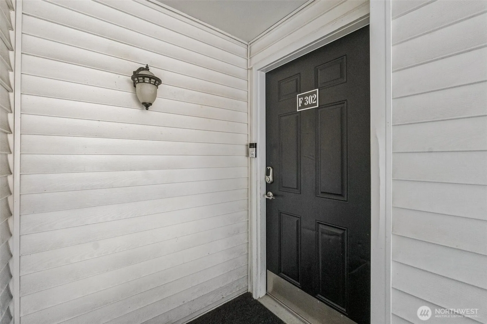 Property photo for 11419 Se 258th St #f302, Kent photo 4