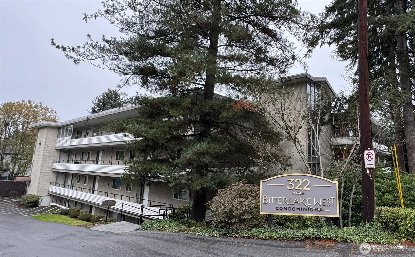 322 N 134th Street #203, Seattle