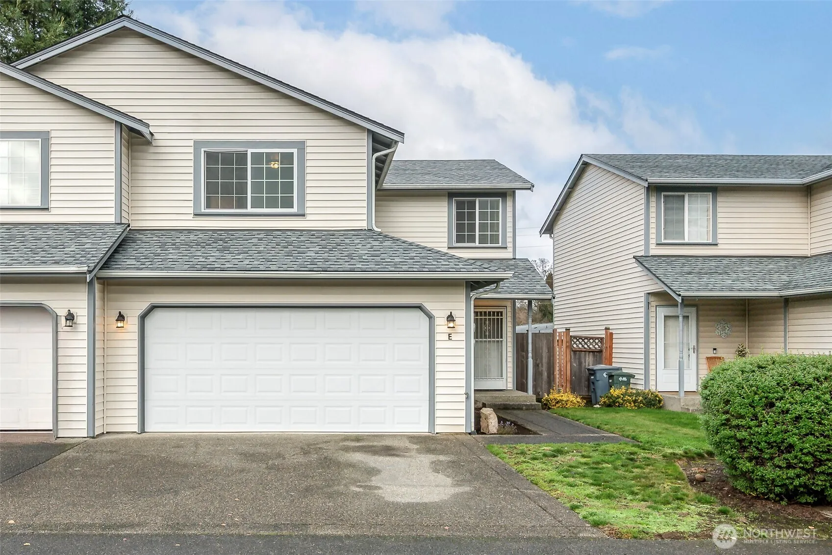 Property photo for 808 13th Street Se #e, Puyallup