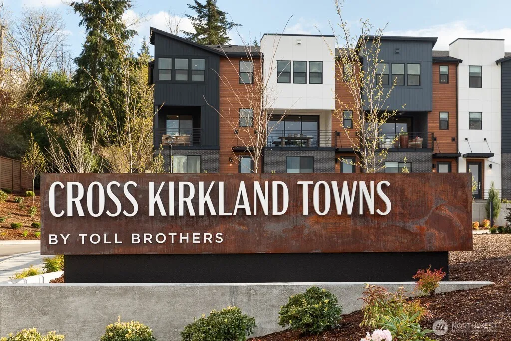 Property photo for 10811 (hs 111) 120th Lane Ne #c, Kirkland photo 2