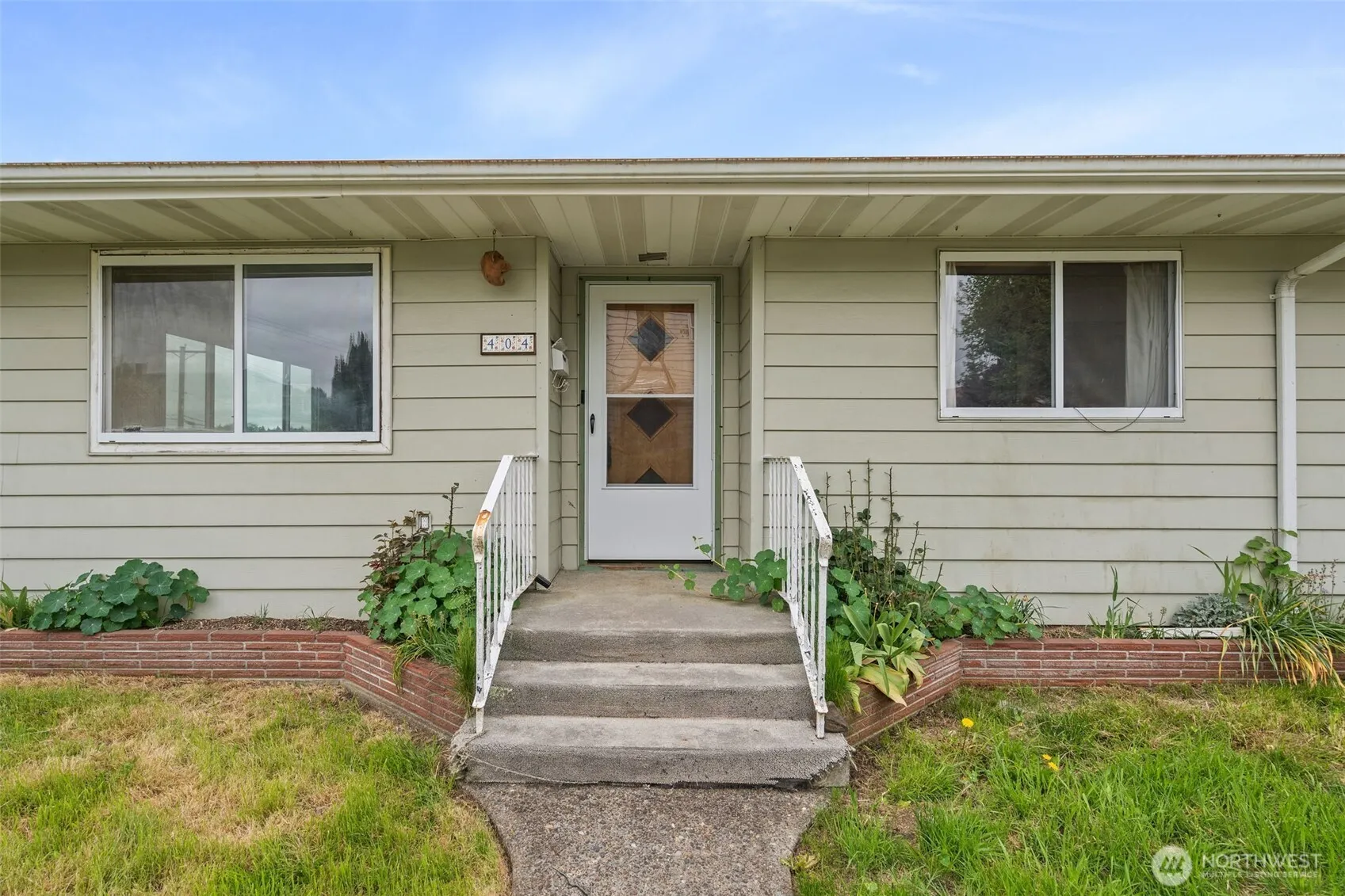 Property photo for 404 Eleventh Street, Raymond