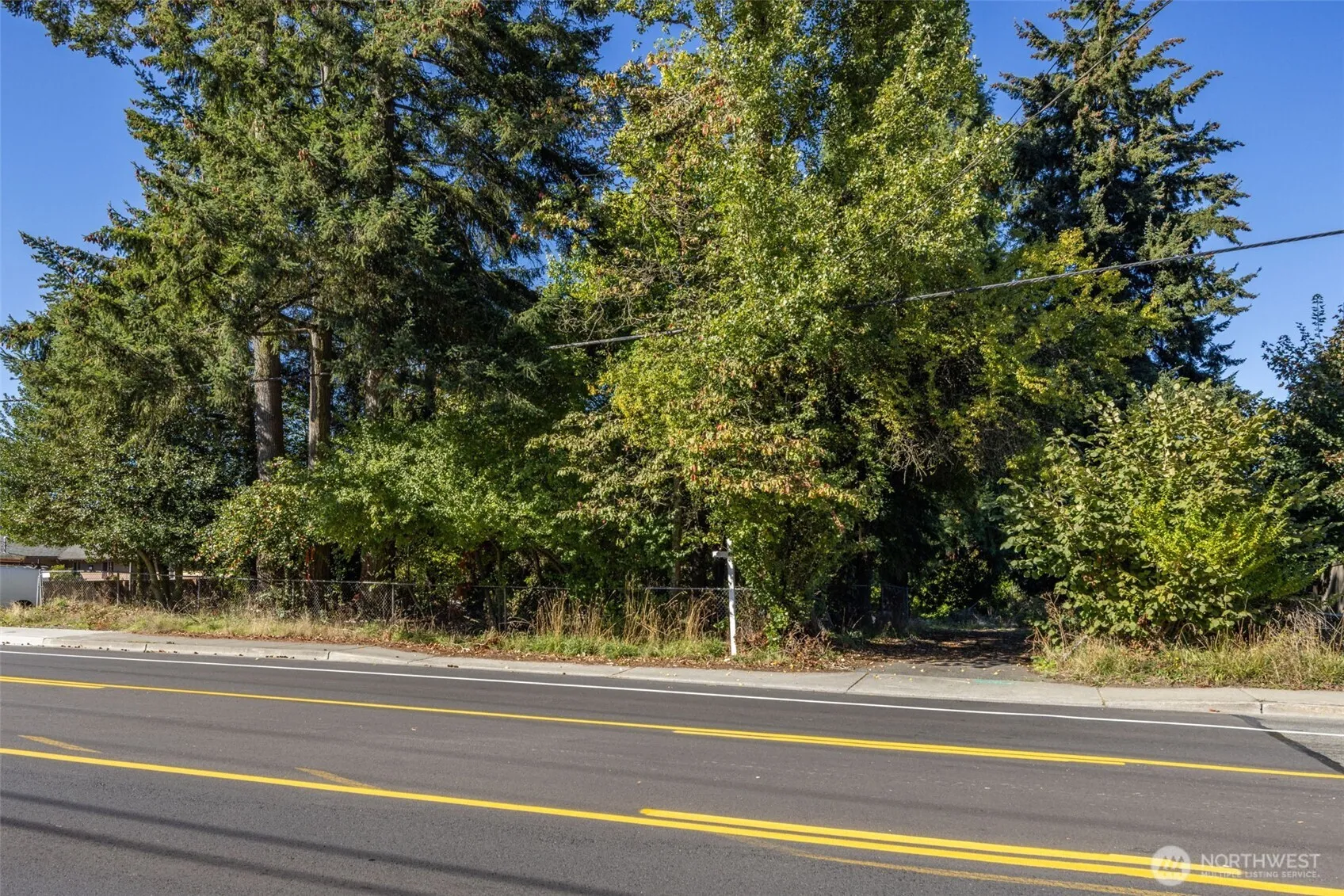 Property photo for 12900 Beverly Park Road, Mukilteo photo 2