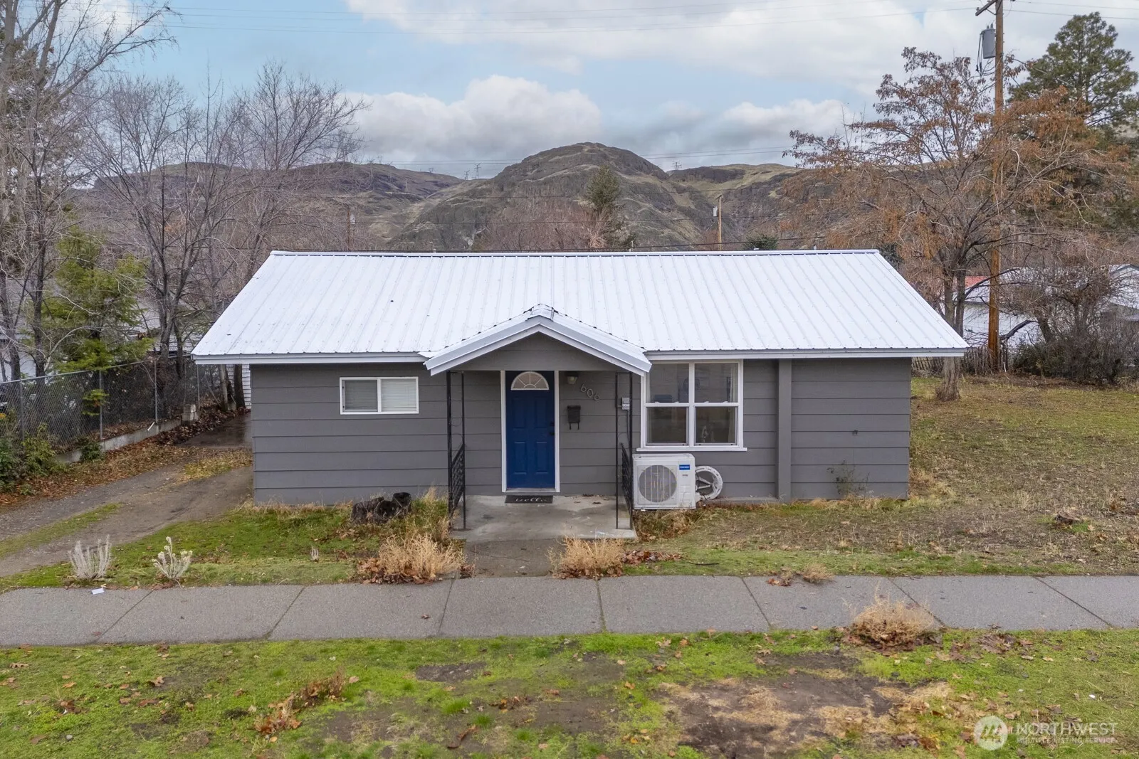 Property photo for 606 Spruce Street, Coulee Dam