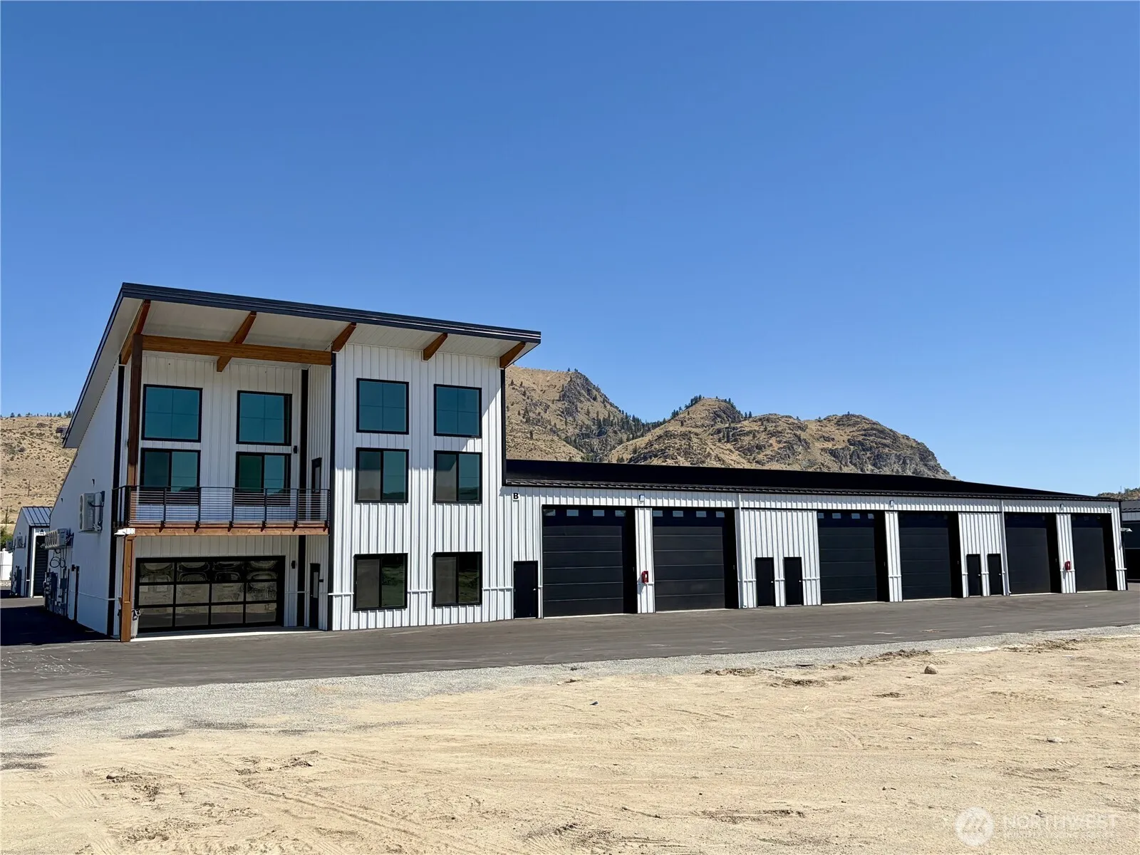 Property photo for 73 E Shop Avenue #b1, Chelan photo 4