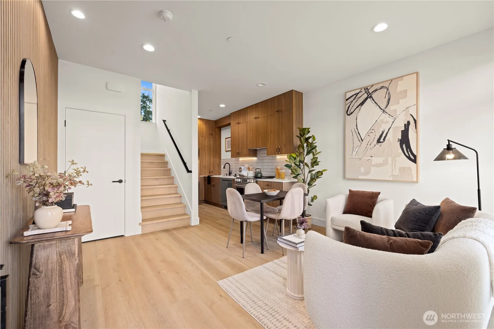 Property photo for 363 Nw 76th Street, Seattle photo 4