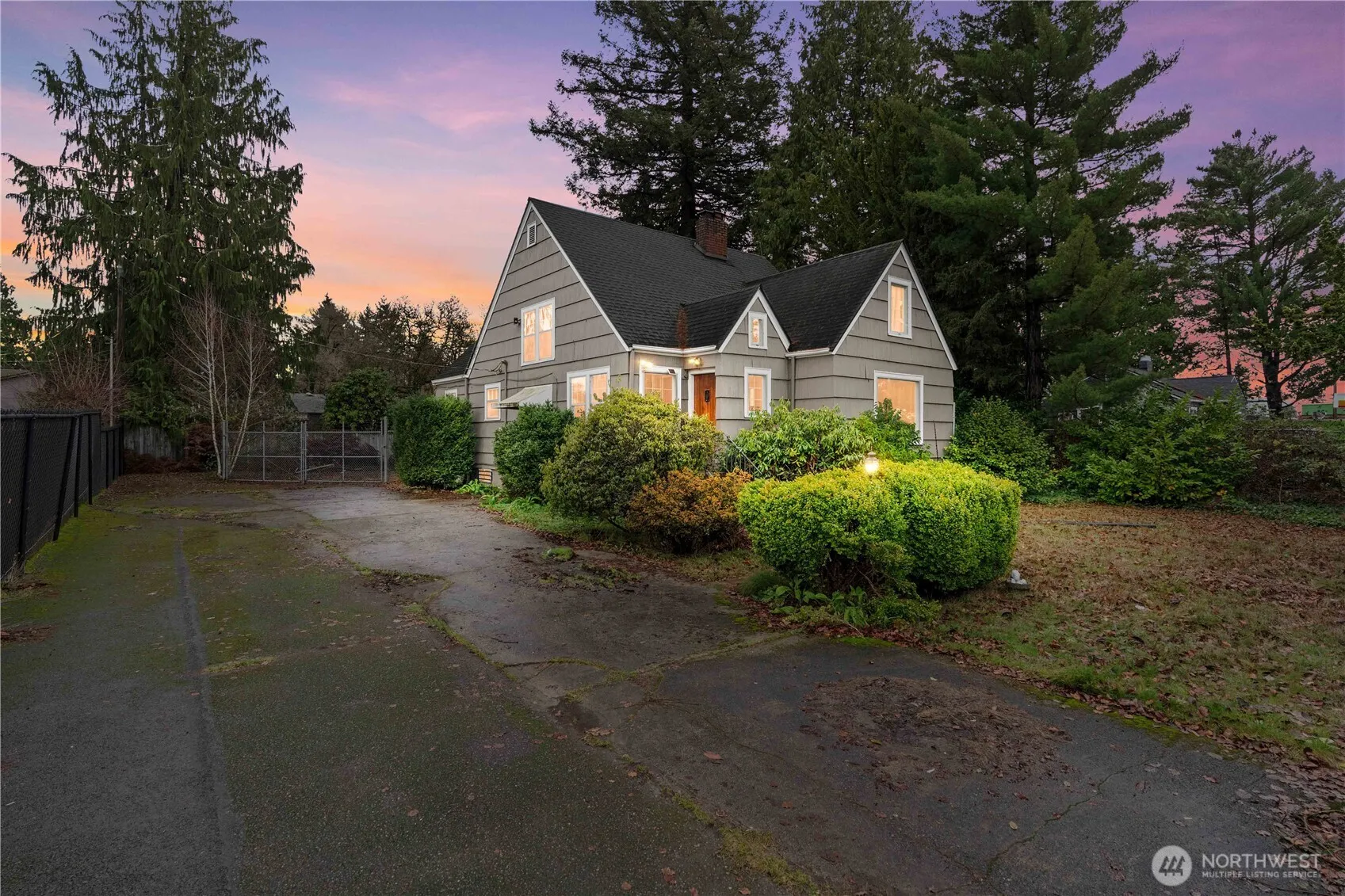 Property photo for 6311 Pacific Avenue, Tacoma