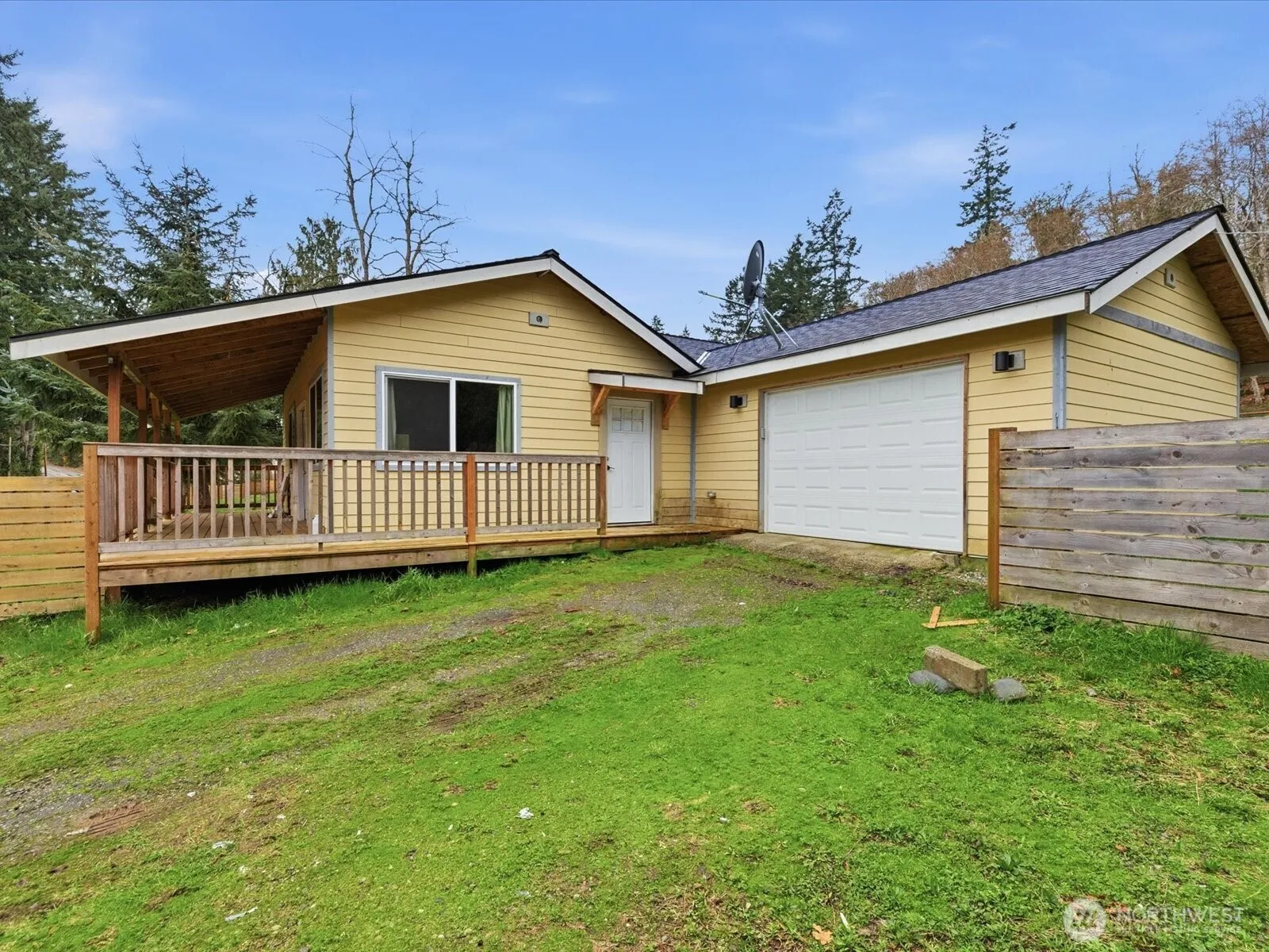 Property photo for 16602 - 16608 Delano Road, Lakebay