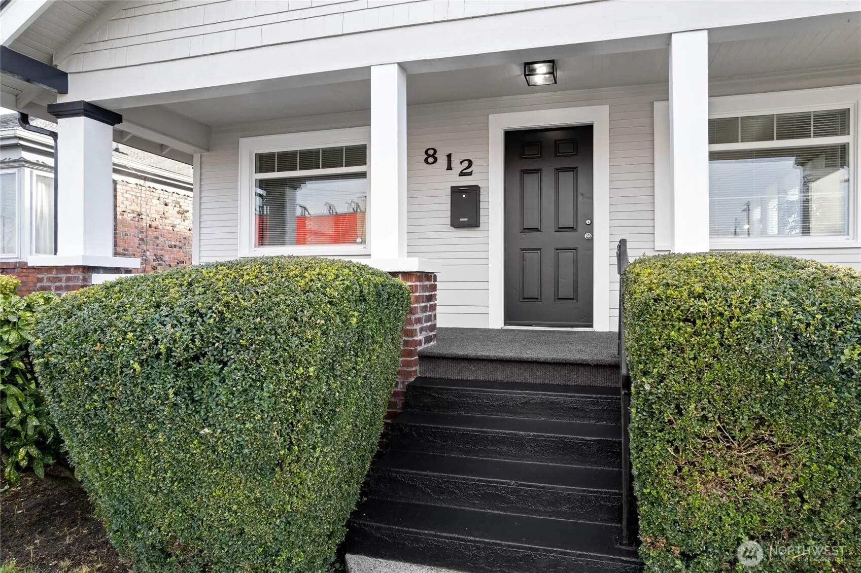 Property photo for 812 S 39th Street, Tacoma photo 2