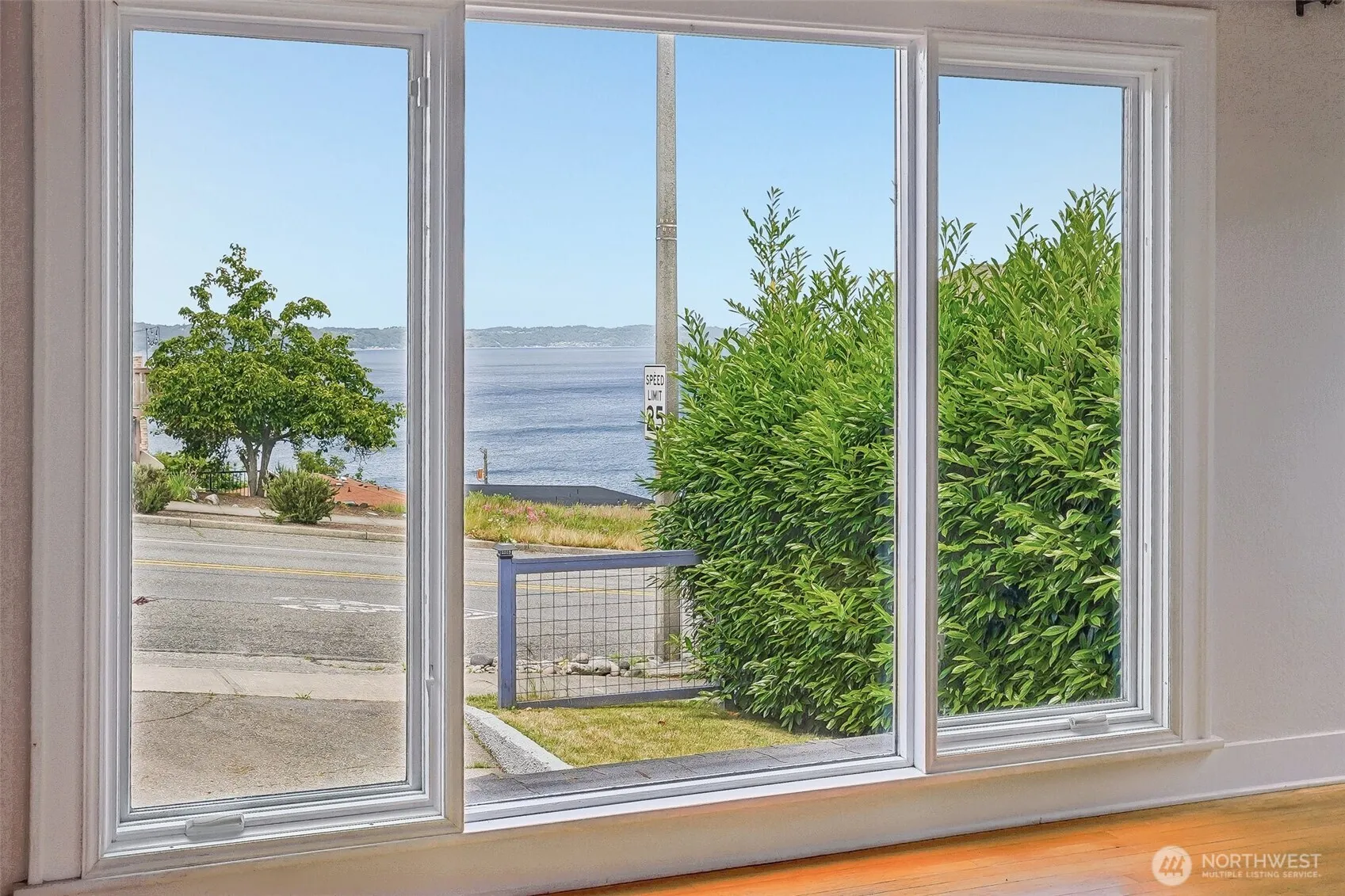 Property photo for 2624 N 30th Street, Tacoma photo 4