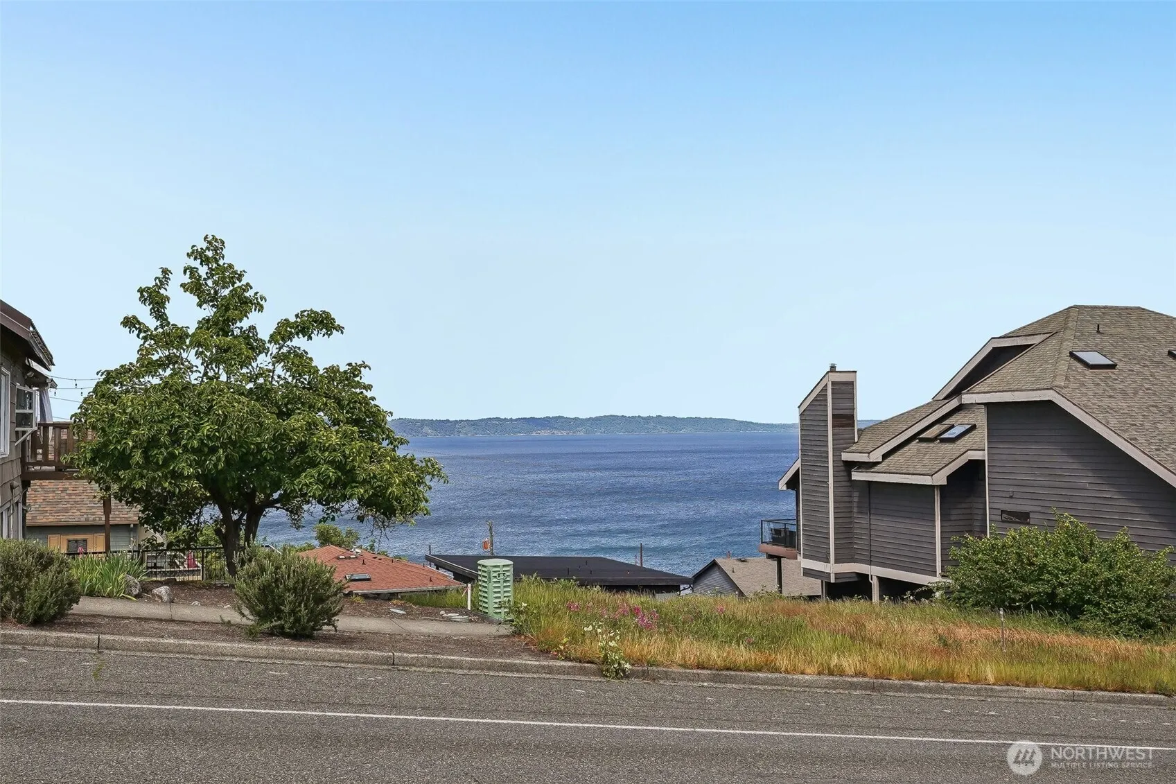 Property photo for 2624 N 30th Street, Tacoma photo 2