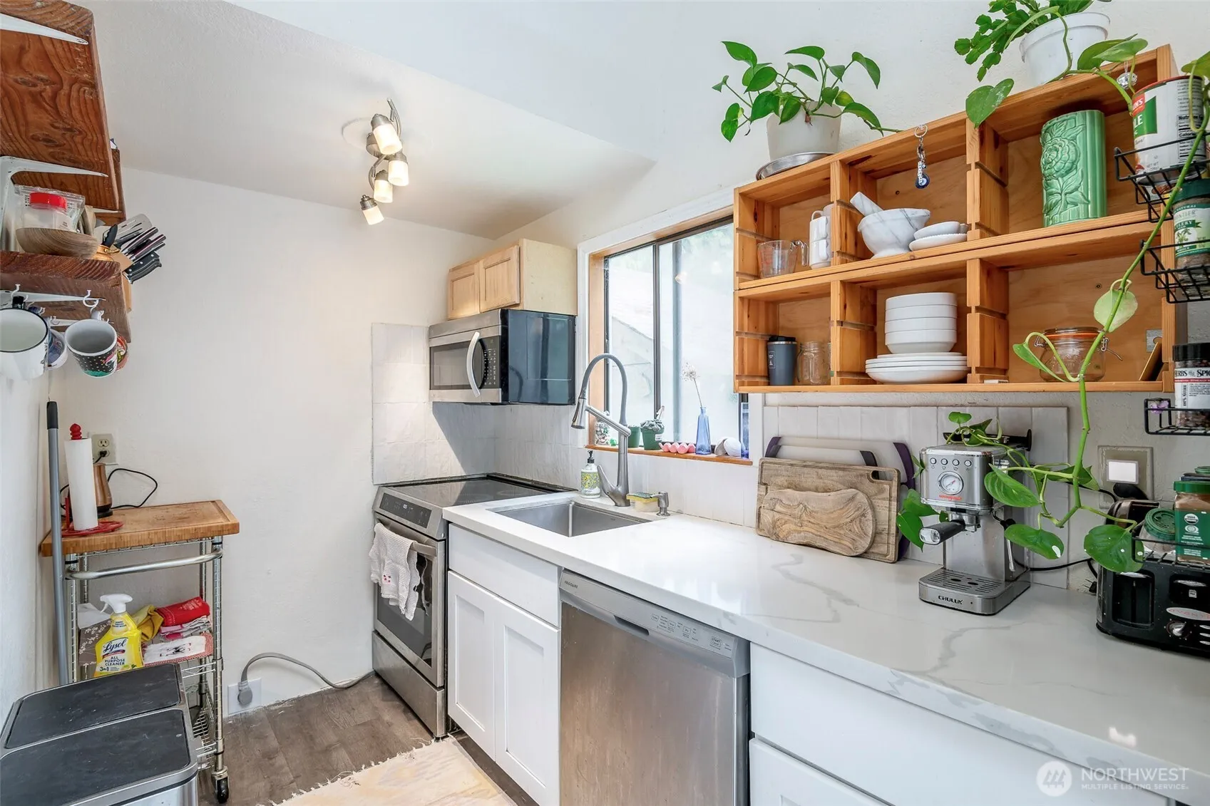 Property photo for 406 E Madrona Boulevard Nw, Lakebay photo 4