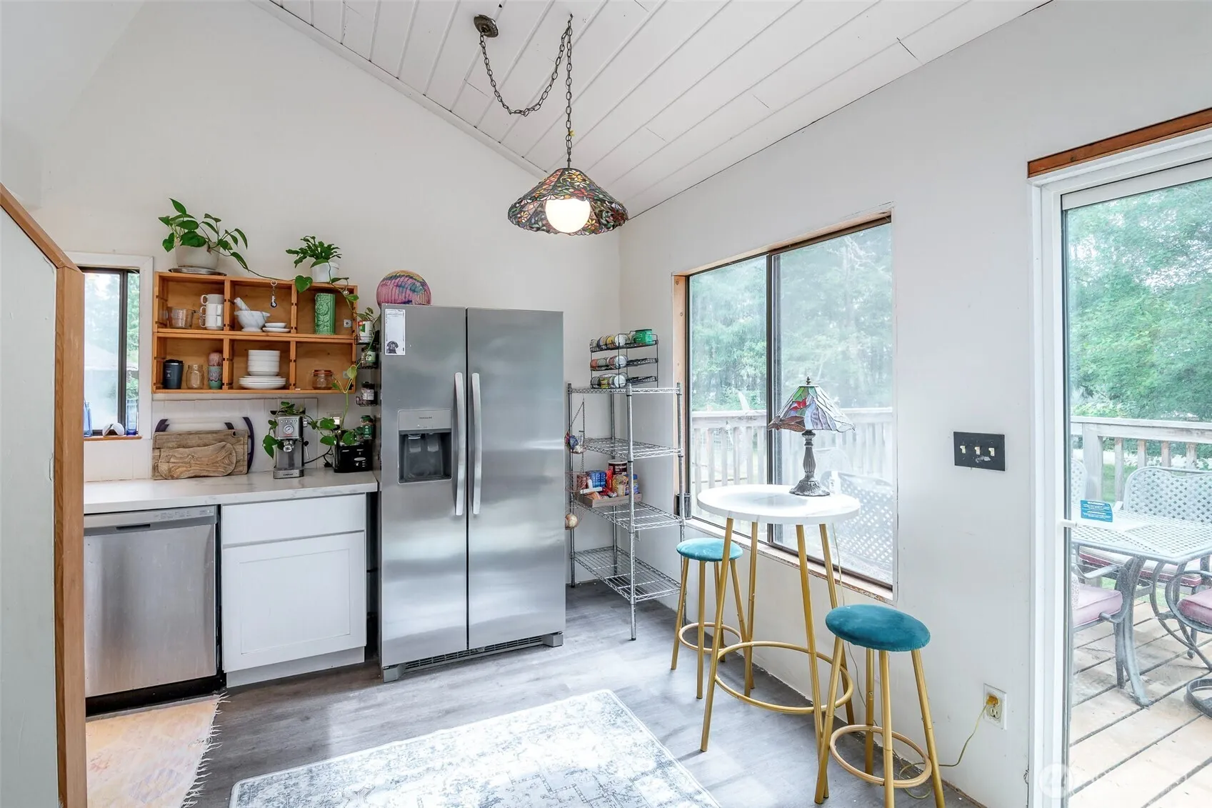 Property photo for 406 E Madrona Boulevard Nw, Lakebay photo 3