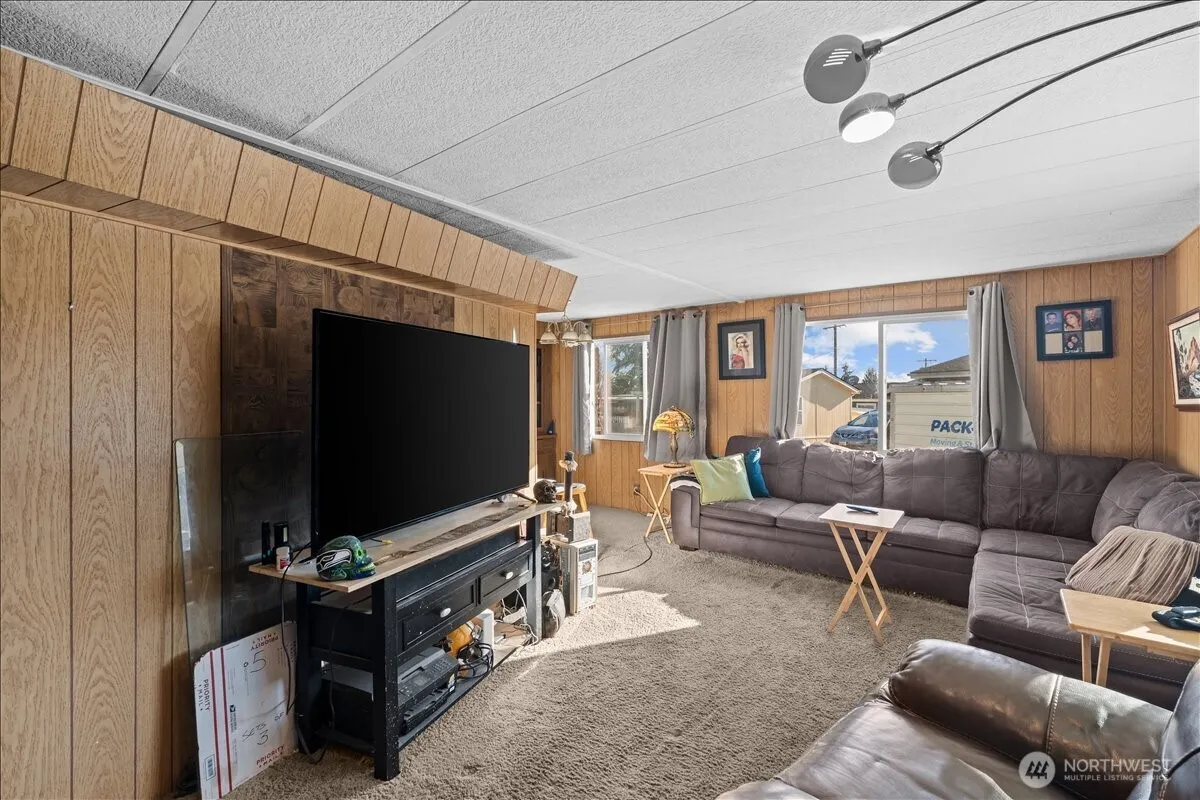 Property photo for 14322 Admiralty Way #9, Lynnwood photo 5