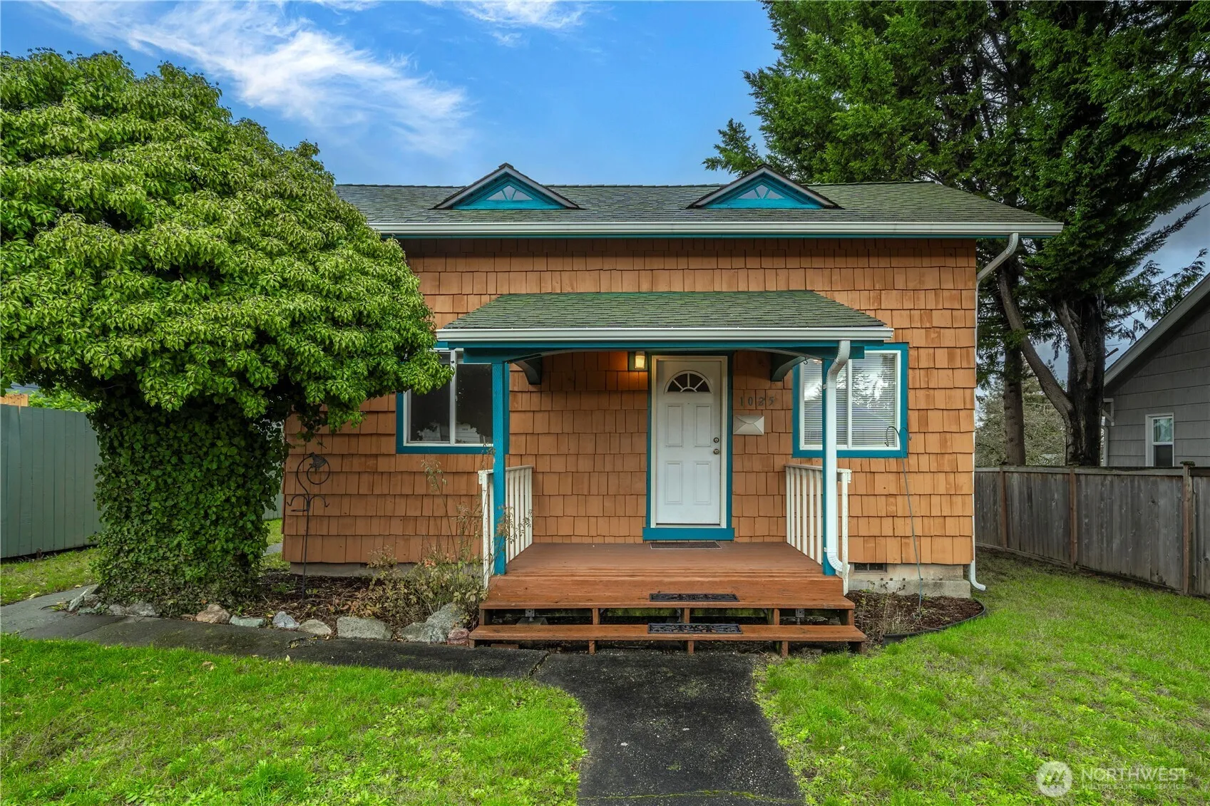 Property photo for 1025 E 54th Street, Tacoma