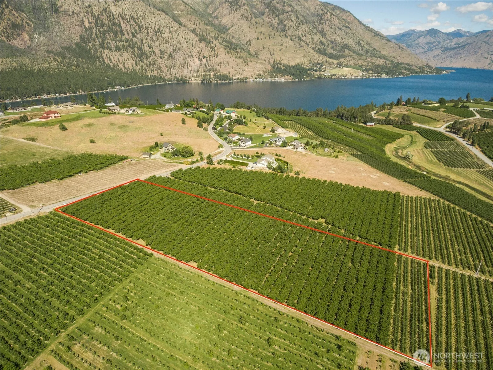 Property photo for 984 Loop Avenue, Manson