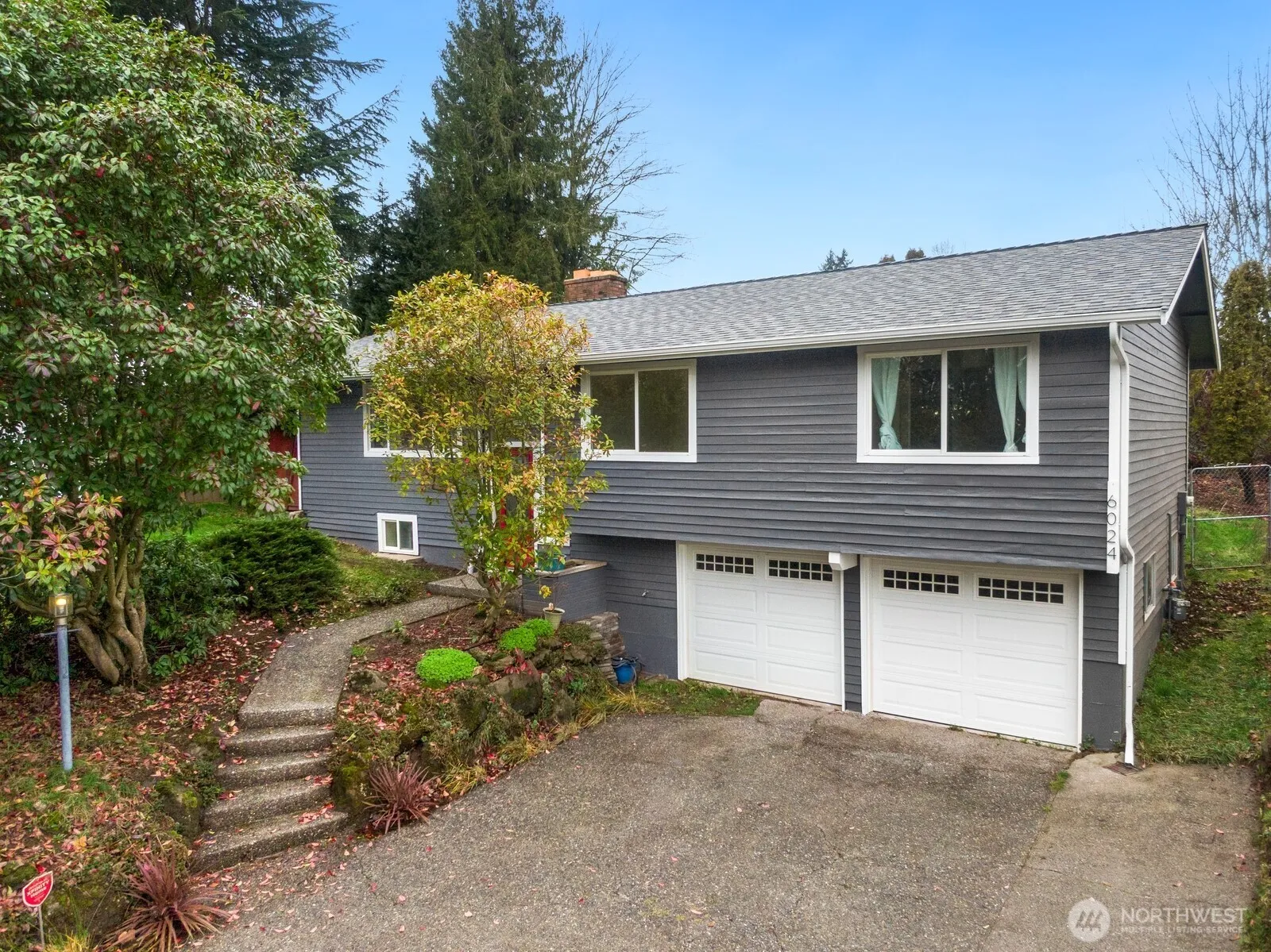 Property photo for 6024 S 127th Place, Seattle