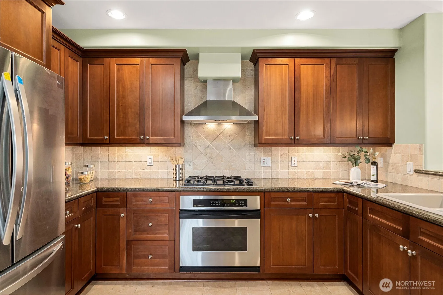 Property photo for 2551 Thorndyke Avenue W #102, Seattle photo 2