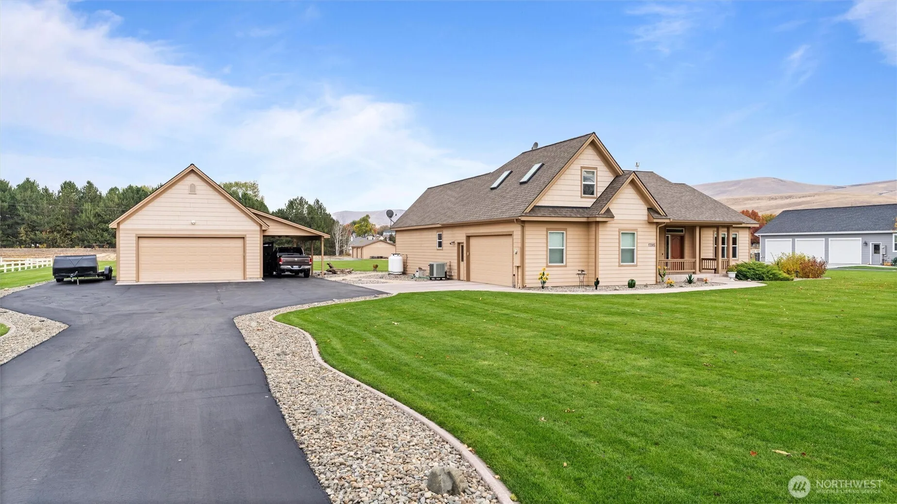 Property photo for 17305 S Lanell Drive, Prosser photo 3