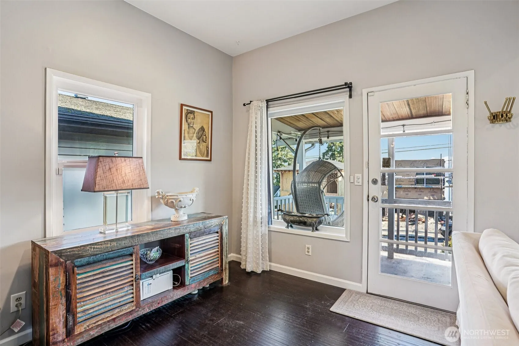 Property photo for 1113 33rd Avenue S, Seattle photo 4