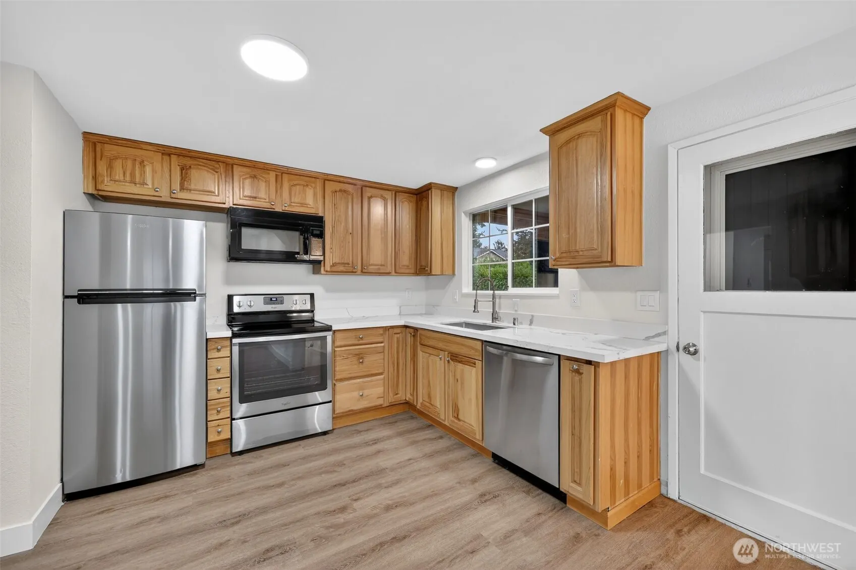 Property photo for 849 S Jackson Avenue, Tacoma photo 5