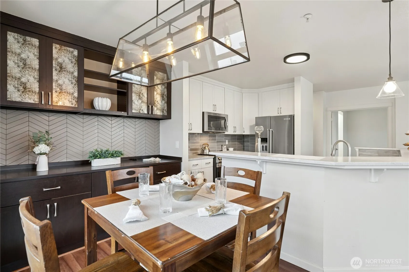 Property photo for 1000 N Aurora Avenue #409, Seattle photo 5