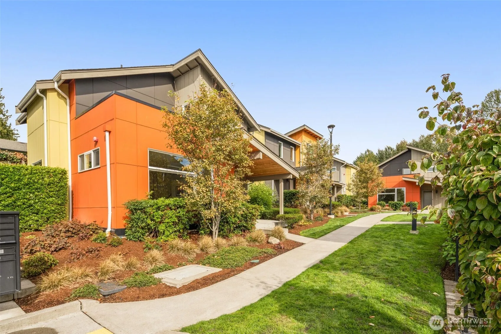 Property photo for 6012 S 127th Lane, Seattle photo 3