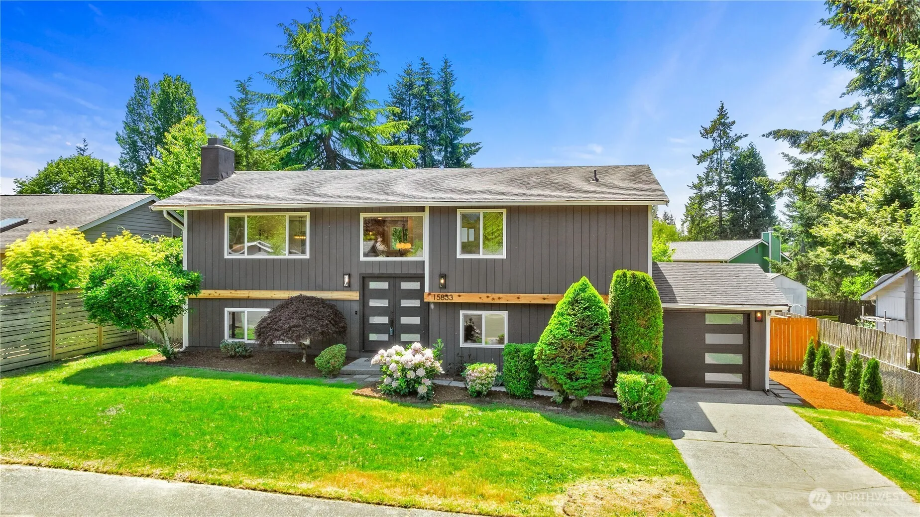 15833 Ne 110th Street, Redmond